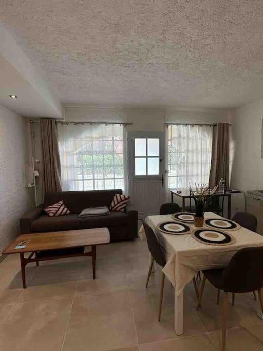 Appartement 30 M De La Plage Гримо Экстерьер фото